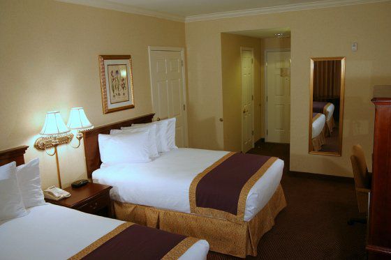 The Cook Hotel And Conference Center At Lsu Батон-Руж Номер фото